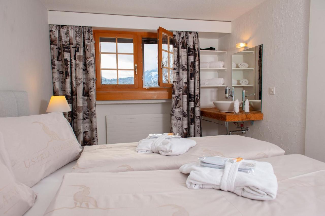 Hotel Ustria Parlatsch Trin Εξωτερικό φωτογραφία
